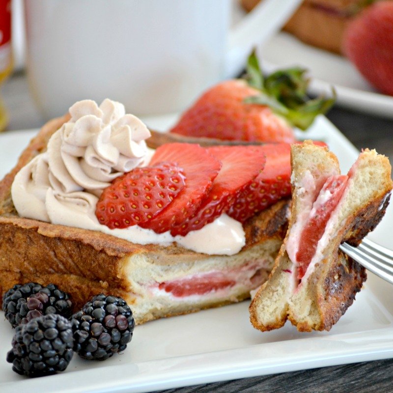 This Strawberry Stuffed Mocha French Toast is happening this weekend! I can't think of anything that would pair better with my morning cup of coffee except my jammies and a good book! bit.ly/2HKx7VL #easyrecipes #frenchtoast #ThursdayMotivation #ThursdayThought