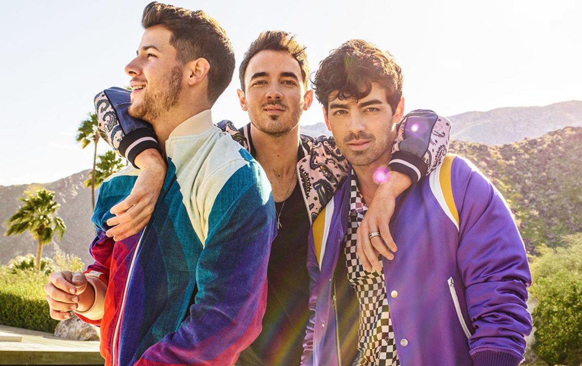 hot995's tweet photo. For everyone asking if we're giving away any more @jonasbrothers tickets for next week...the answer is YES!

Enter here and we'll contact you if you win -> https://t.co/Y5xDwcWCOq

#OneWeekTilHappinessBeginsTourDC 

#HappinessBeginsTour https://t.co/65jVrJ19Ng