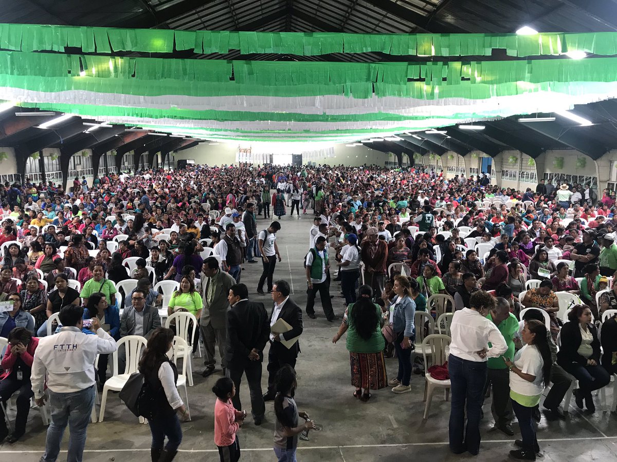 Pedro_Sifontes's tweet photo. Estamos listos para recibir a la próxima Presidente de Guatemala en Quetzaltenango #PorTiyTuFamilia #GuateNosUne #Sandra #Presidente @SandraTorresGUA https://t.co/lLtYYLinhI