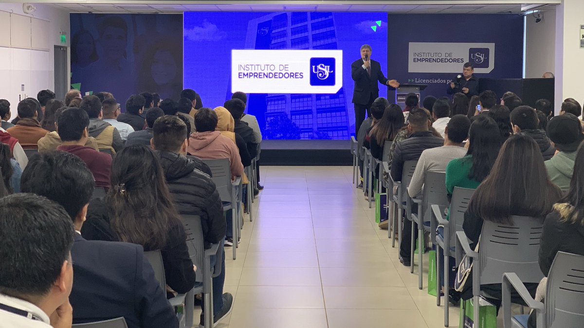 i_emprendedores's tweet photo. Raúl Diez Canseco, Fundador Presidente de la Corporación Educativa USIL. #BienvenidaIE #IEUSIL https://t.co/rSPNXNWLmp