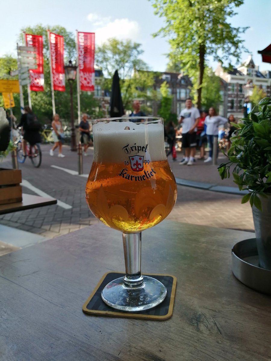 Bugün de Amsterdam'da fıçıda Tripel Karmeliet buldum ❤️Bira turu yapmıyor olsam da güzellikler gelip beni buluyor.