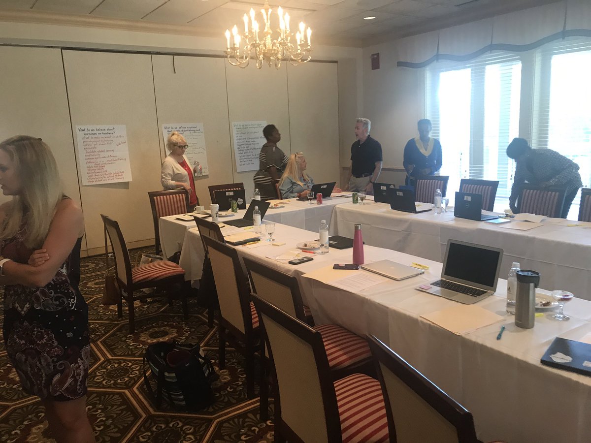 GlennPride's tweet photo. Leveraging school culture by fine tuning our road map! #SIPTEAM #LionPrideUnified https://t.co/KaGoOlCPkn