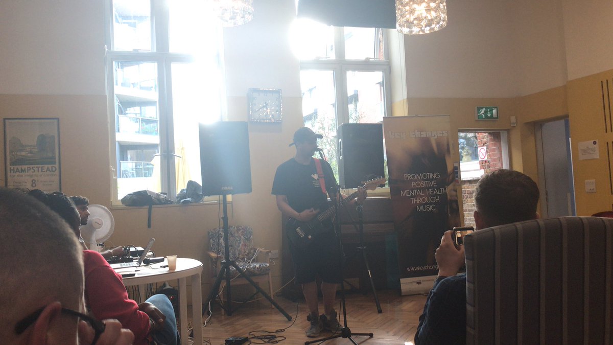 rosiewebbmusic's tweet image. At #keychanges open mic event right now! Banging music from some awesome musicians!!