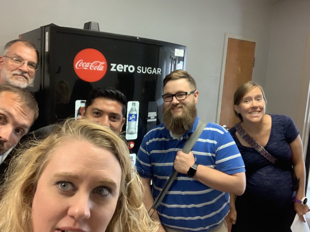 KHMessick's tweet image. Smokestack,crest,nobody else,wings @Vanhorn_falcons #vhfalcons