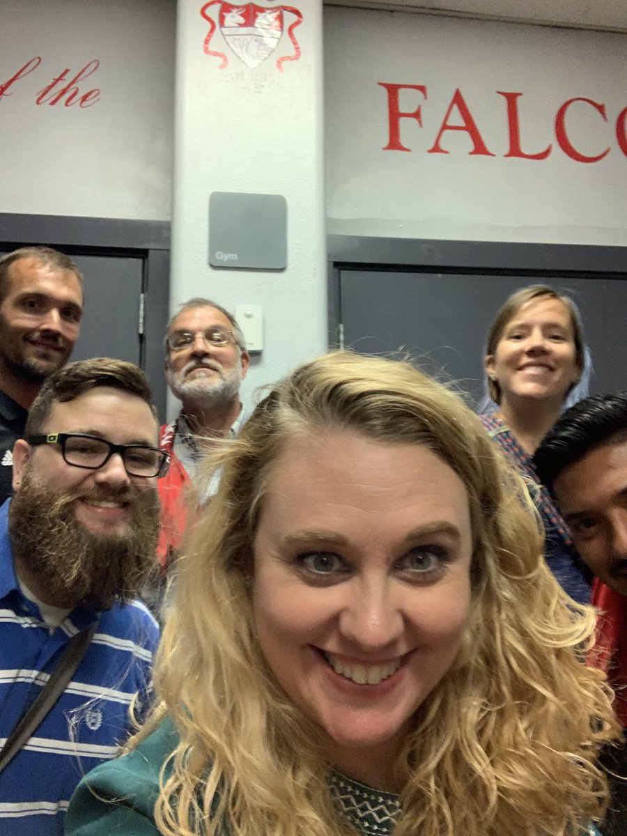 KHMessick's tweet image. Smokestack,crest,nobody else,wings @Vanhorn_falcons #vhfalcons