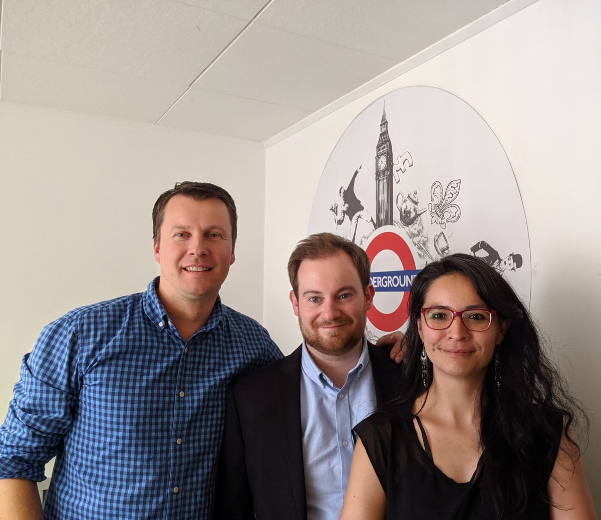 InovaUK's tweet photo. A short but meaningful visit from our dear Andrew from our partner company @inovaeducation.

Come back soon and keep inspiring Latin American students to study abroad! https://t.co/DvdWJf4v6V
