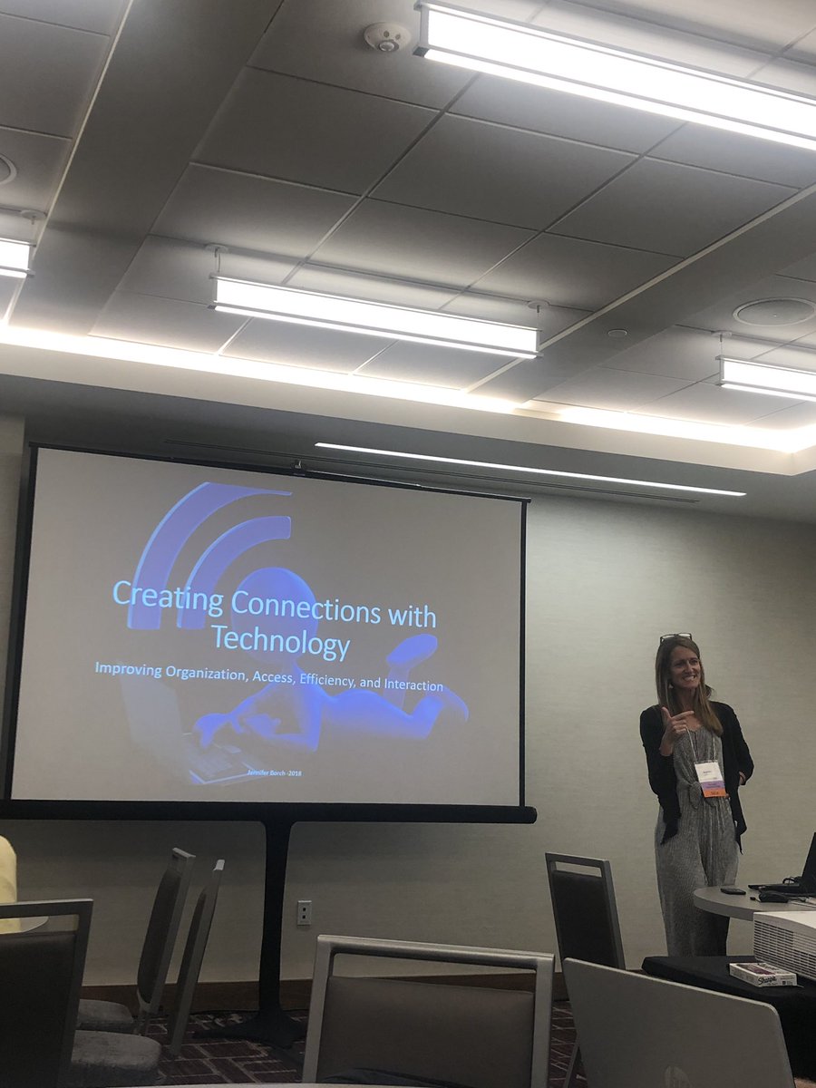 jacquiegardy's tweet photo. First @ELPrograms breakout session today by Alumni Ambassador Jennifer Borch here at the #FellowPDO on creating connections with technology #globalAE #edtech #tesol https://t.co/YRHuLev2iF