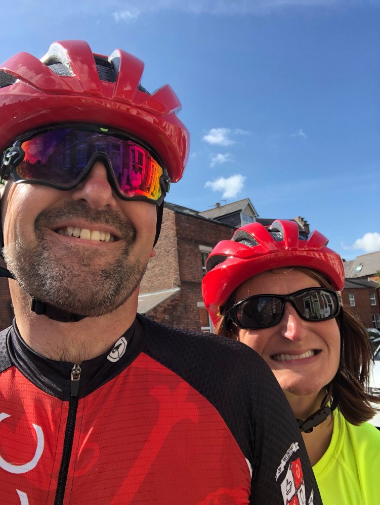 jodownsglass's tweet photo. #JDJOGLE Day 6 130km from Lanark to Carlisle via Gretna Green, still going strong. #jodowns #invictustrust #clivemitchellcycles #elixirheath #jogle #homewardbound https://t.co/lI6VFyAXXq