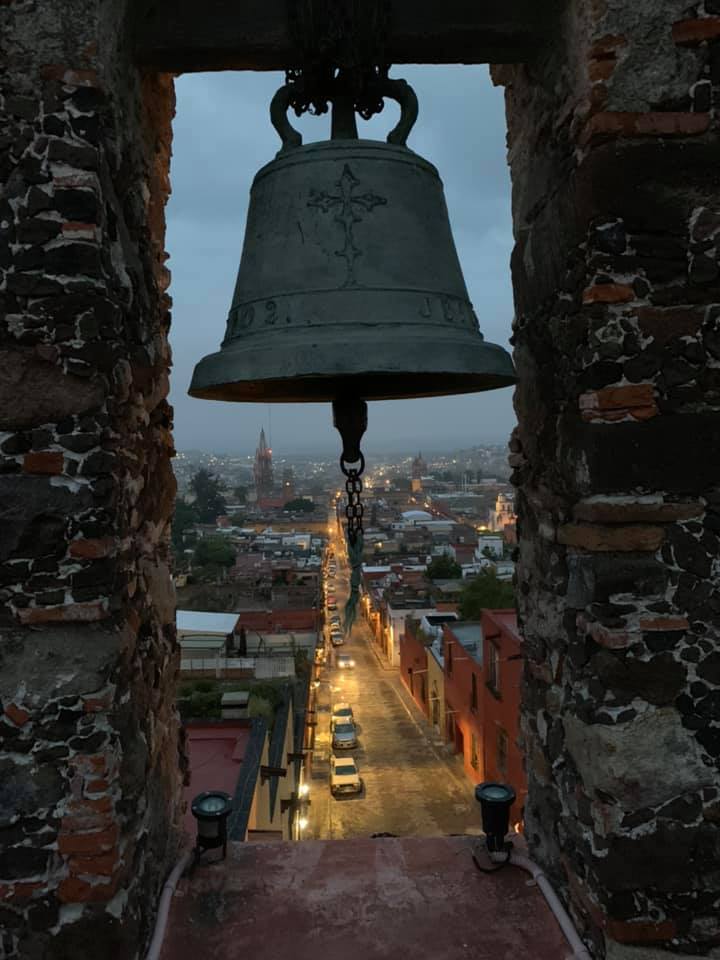CaniracSMA's tweet photo. Una bella postal de nuestro #SanMigueldeAllende  Foto: La Voz de Nuestro San Miguel  https://t.co/jWMpjLj0Tc #Guanajuato #Canirac https://t.co/Rss4jdJek0