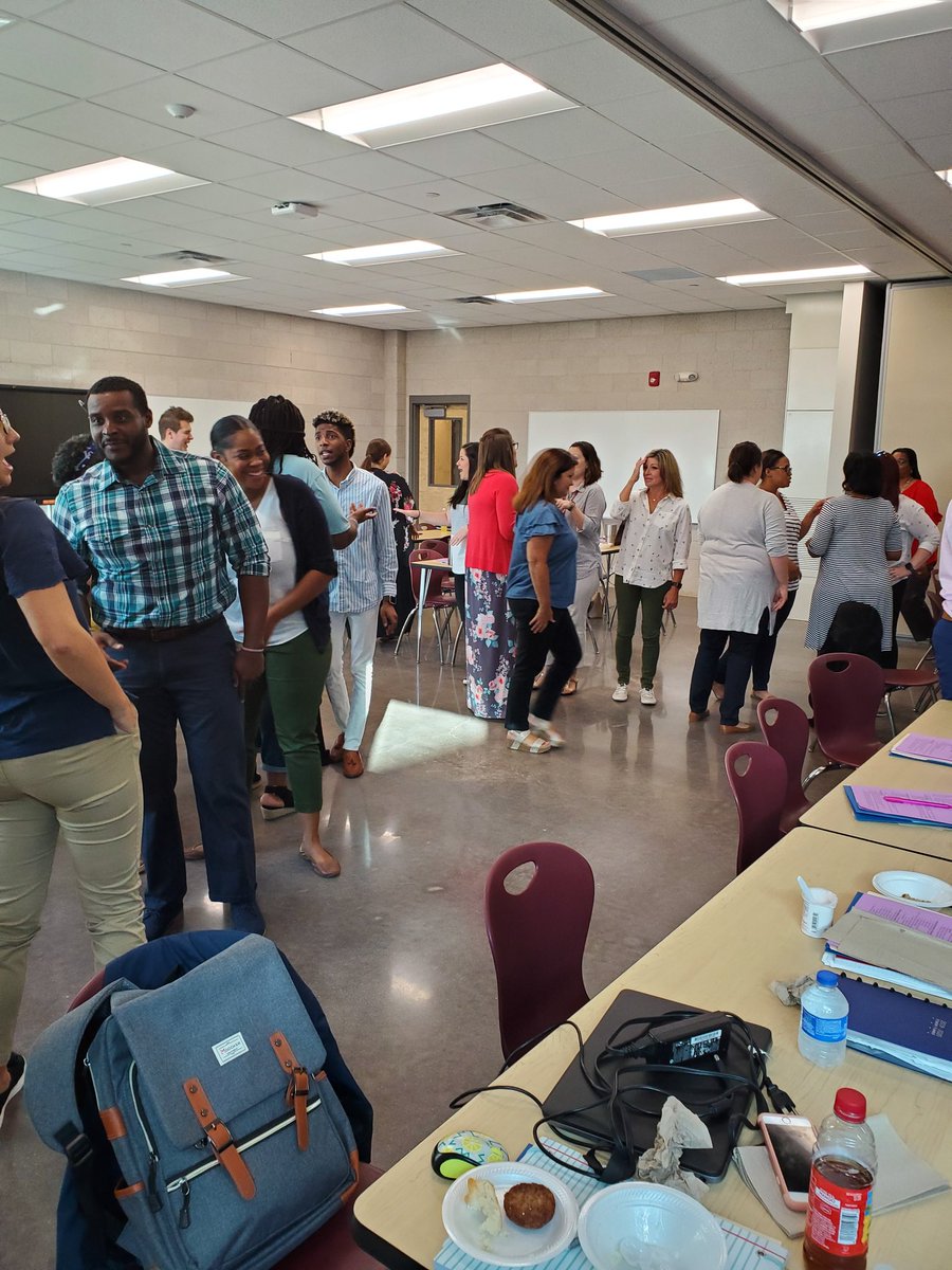 SouthdownEagles's tweet photo. Welcome Home! Our teachers are extremely excited about being back together again! Lots of smiling faces this morning. #WeAreSDN https://t.co/aJZjJBtFA0