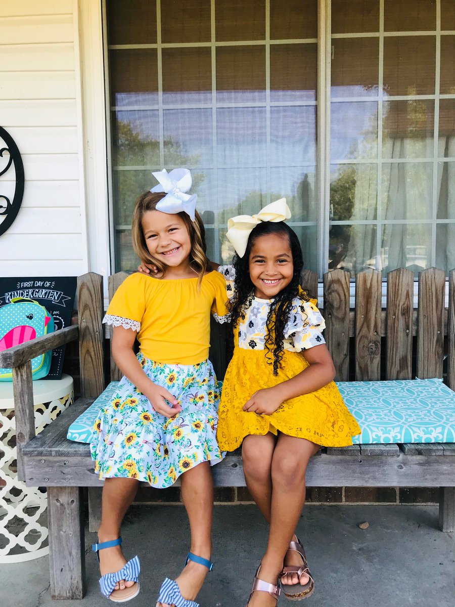 SydFulkerson's tweet photo. These two😍 I pray they always stay so close because if they don’t their grounded. My babies💛 https://t.co/Y2UXx0Cwwd