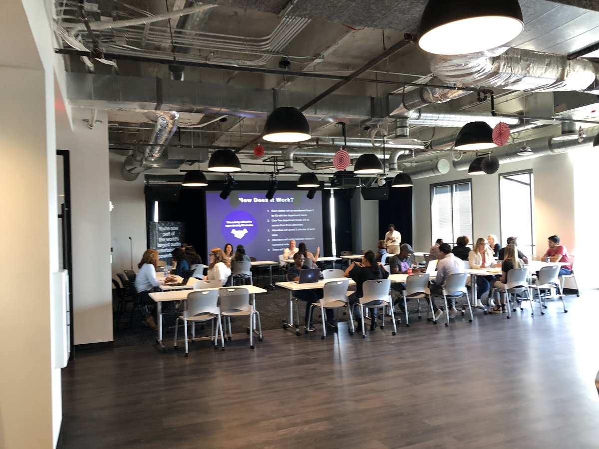 BulldawgSteven's tweet photo. Our L&amp;D intern facilitating a Networking event she created. #Learninganddevelopment #Pandora #Siriusxm https://t.co/J86zLDodqy