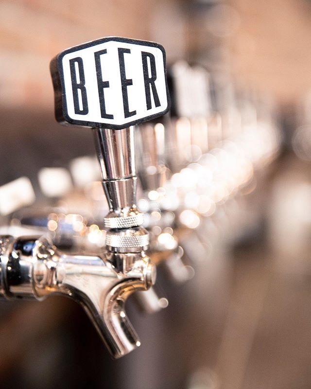 brewheimbeer's tweet photo. Who’s thirsty? Stop in and let us pour you a cold one.
-
-
-
#beers #beer #craftbeer #ocbeer #anaheim #brewery #brewheim #thursday #thirstythursday #tbt #throwbackthursday https://t.co/9Kw5Bxo4e4 https://t.co/tmxeDrke8x