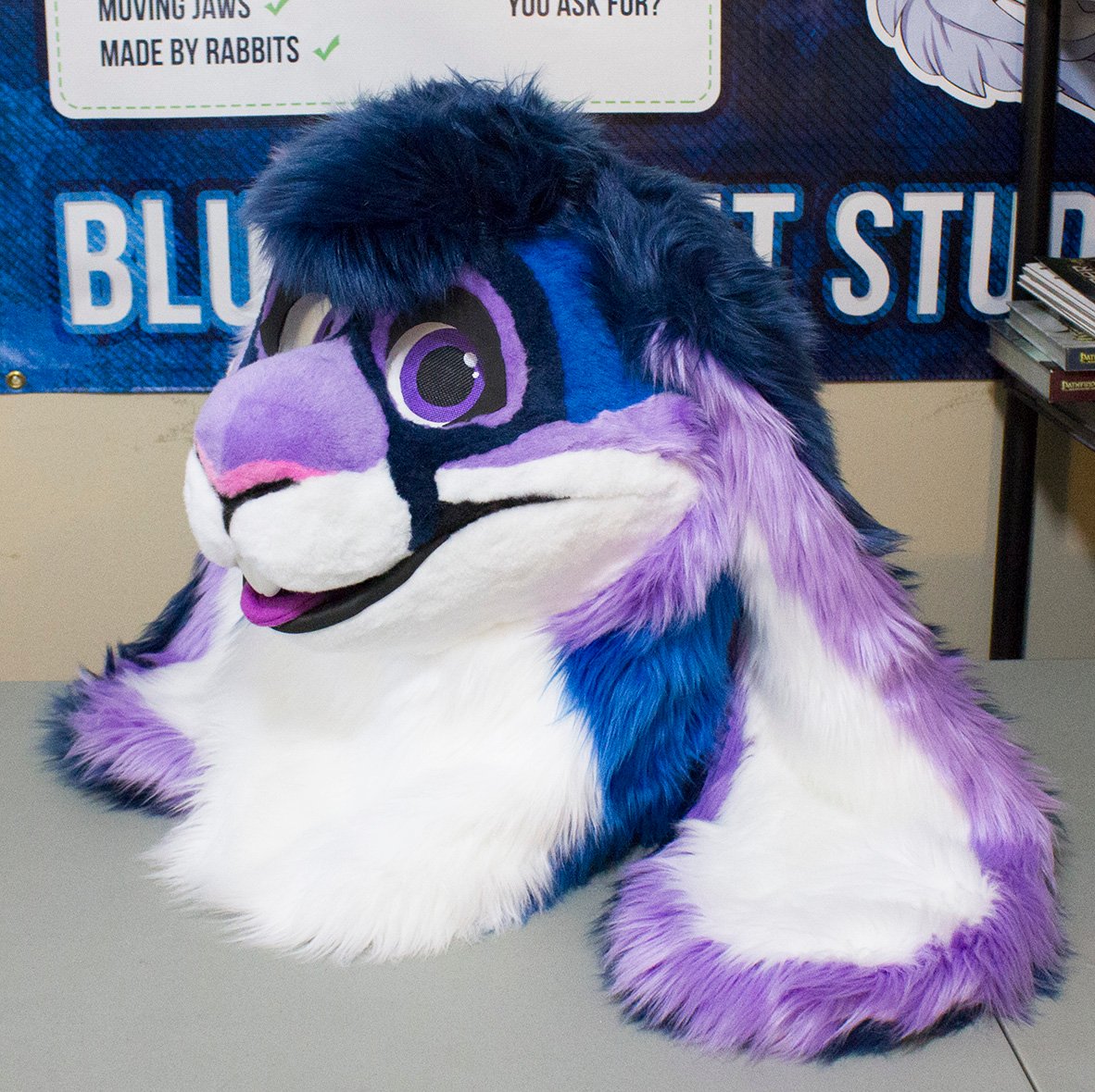 gobluerabbit's tweet photo. Auctioning this guy has been problematic. We don't like problems! We like solutions!

If you're interested in owning this Brand New Bunny Head, adjustable for different head sizes with Follow-me Eyes and Built-in Fan:

SEND 👏US 👏A 👏DM 👏WITH 👏YOUR 👏OFFER https://t.co/NfQGrGkNce