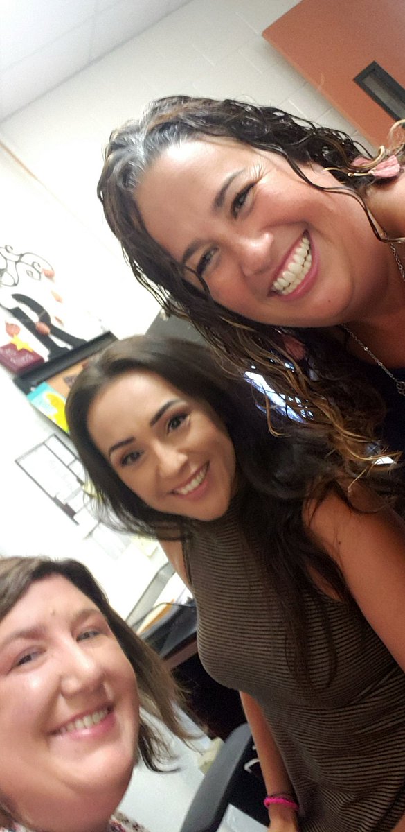 MrsCutshall's tweet photo. New teacher training in full force! Out on a scavenger with @alayna_gibbons meeting our registrar. Excited for our new journey! #wisdgreatness https://t.co/1VcEHPatqr