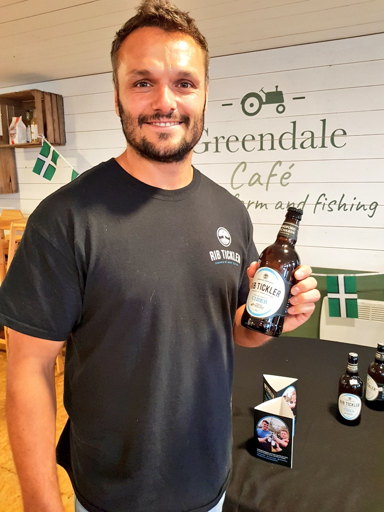 diningdevon's tweet photo. Great to meet @philldollman at @GreendaleFarm #tasterevent showcasing @ExeterChiefs & @sandfordorchard #cider collaboration #RibTickler - lovely and light, be great with food! Also @ThePureStockCo & #carbonnegative @2driftersbrew & more. #farmshop #Devon #eastdevon #local #Exeter https://t.co/fTDNMETB9y