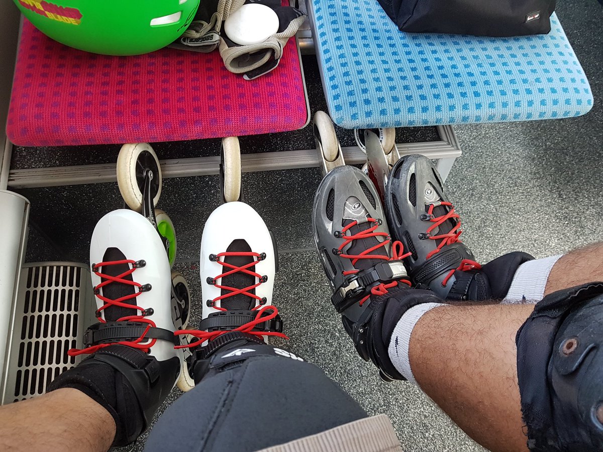 natanfreeskate's tweet photo. So stoked to host a Downhill Clinic in Lausanne , with a great Family who is really into skating 🇨🇭😍⛷ #rollx_wheels #twincambearings #twisteredge #coaching #rollerschool #rollerblade #inlineskating #rollerblading #inline_downhill #stoked #skateist #instaroller #l4l https://t.co/zOg7ma0E23