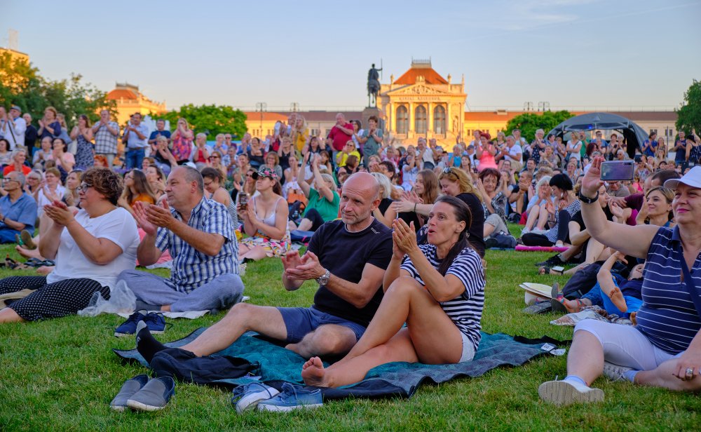 Zagreb is perfect for a summer or winter break. We've got flights for 2 to the Croatian capital with <a href="/croatiaairlines/">croatiaairlines</a> to give away to one lucky winner. Just follow &amp; retweet for your chance to win. #DUBZagreb