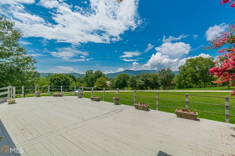 flury_kw's tweet photo. What a view! Call Jana and come see this house at 706-499-6896 #janaflury https://t.co/7Ar8E926t9