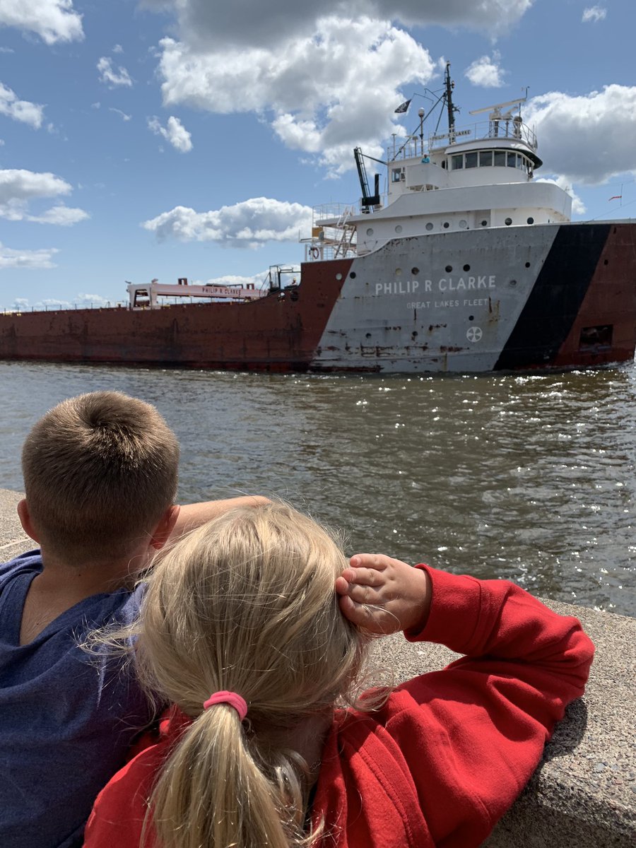 brian_allisonMN's tweet photo. The 767-foot Phillip R. Clark, loaded with limestone, arriving at the Duluth Harbor. Limestone is destined for the Iron Range to help make taconite pellets. #mnmining #mnironmining https://t.co/i0Hi80qlmg