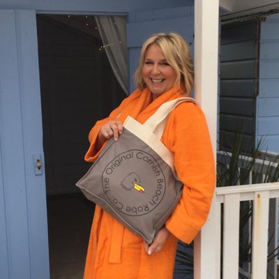 OriginalRobe's tweet photo. #NewProfilePic https://t.co/ryLAj9FpoO