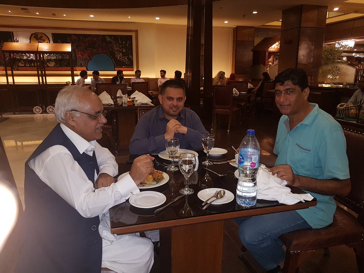 fidakiani's tweet photo. #Dimner with #Kashmiri #Origin #Councillor of #Birminghim #City #Council Waseem Zaffar and Mansoor Dar #Secretary #JKLC @WaseemZaffar https://t.co/ZdX4dKh2xc
