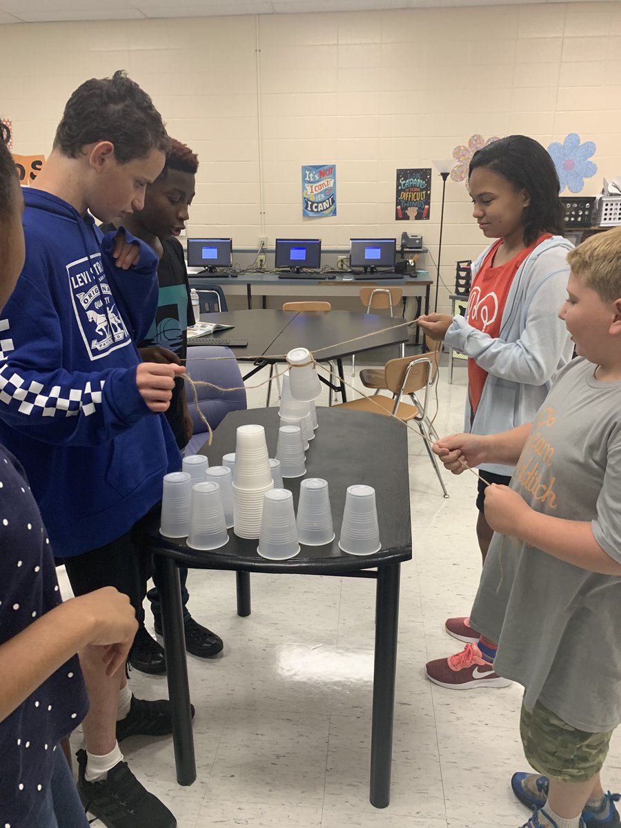 Teamwork makes the dream work 🦁 #MCSlearn