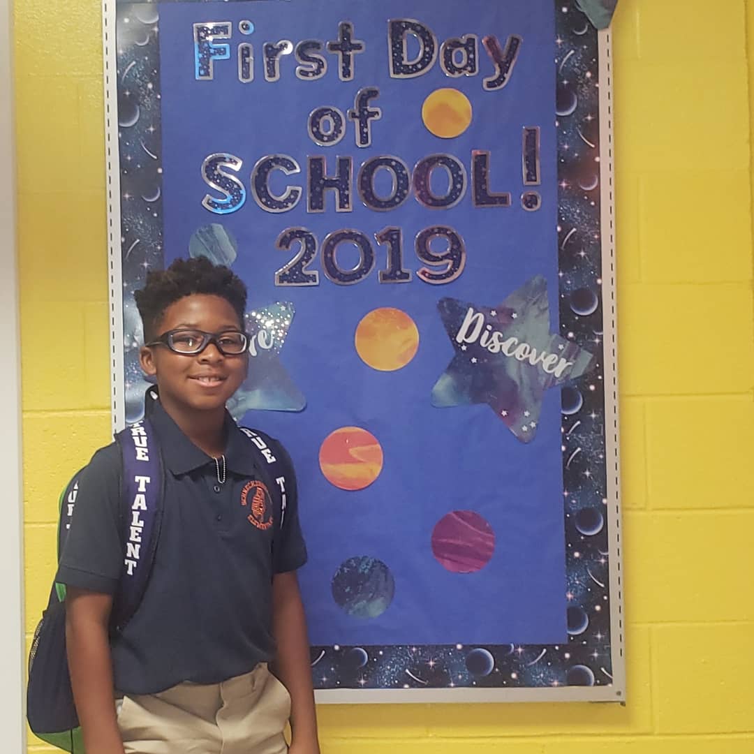 educated__heart's tweet image. Darren is ready to take on another school year!!! @schneckowls #Fourthgrader