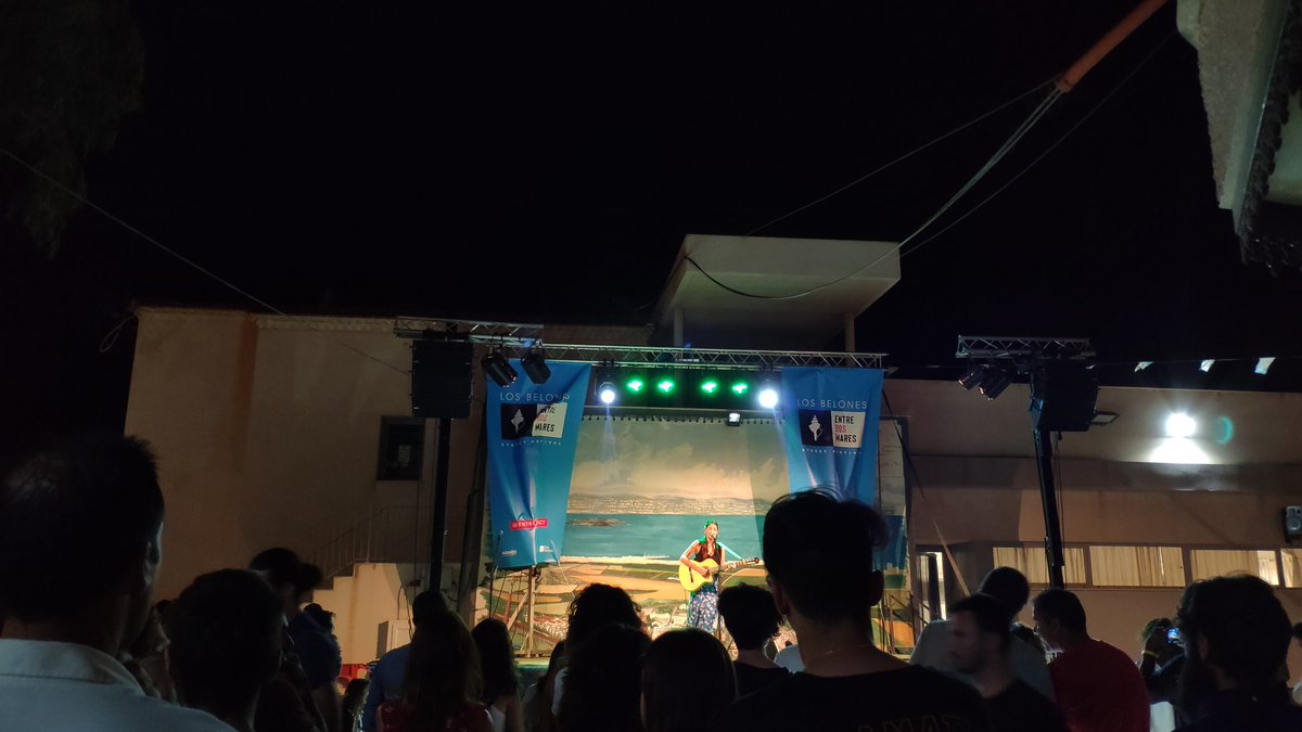 entredosmaresct's tweet photo. Precioso concierto de @georginamusica en el Escenario Plaza de la Iglesia ✨ https://t.co/npXP3P7dNq