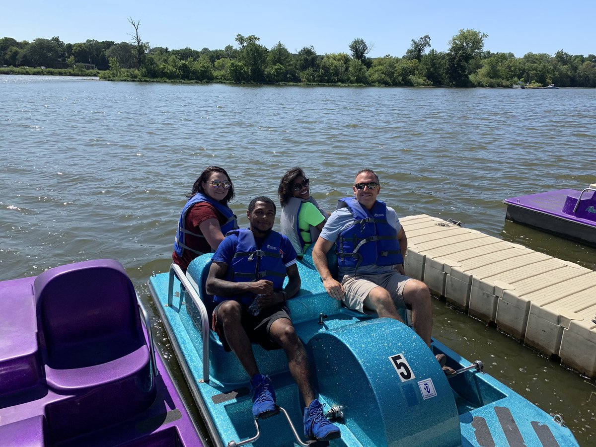 glm_warriors's tweet image. Great day for Warriorpalooza!! @joe_boxer44 @TomMonahan10 @coachcraigmack #WeAreGLM #POWERcentral #Lifeatatt