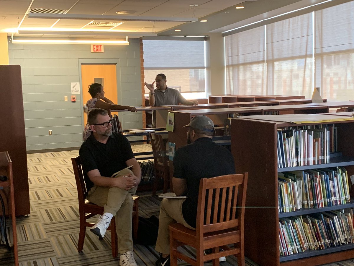SheenaHardy08's tweet photo. It might be summer but the learning never stops! @dcpublicschools Assistant Principals in the Leadership and Innovation Program are engaged in learning and building their leadership capacity. So incredibly proud of this Cohort! https://t.co/V4u8bbA1bk