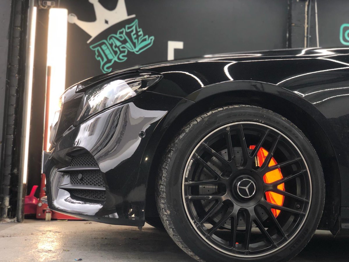 denzzzg's tweet photo. Incase you didn’t know... I have recently started up my business!..DNZ CUSTOMIZE - specialising in vehicle wrapping, window tinting, alloy refurb, detailing and a whole lot of other car customisations/modifications 
A cheeky rt won’t hurt 🤷‍♂️🤟
Insta: @dnz_customize https://t.co/PMfZqttqyV