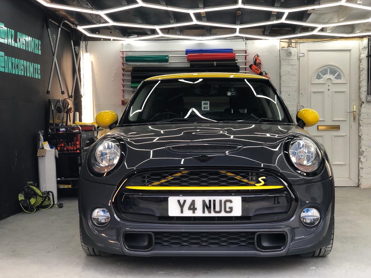 denzzzg's tweet photo. Incase you didn’t know... I have recently started up my business!..DNZ CUSTOMIZE - specialising in vehicle wrapping, window tinting, alloy refurb, detailing and a whole lot of other car customisations/modifications 
A cheeky rt won’t hurt 🤷‍♂️🤟
Insta: @dnz_customize https://t.co/PMfZqttqyV