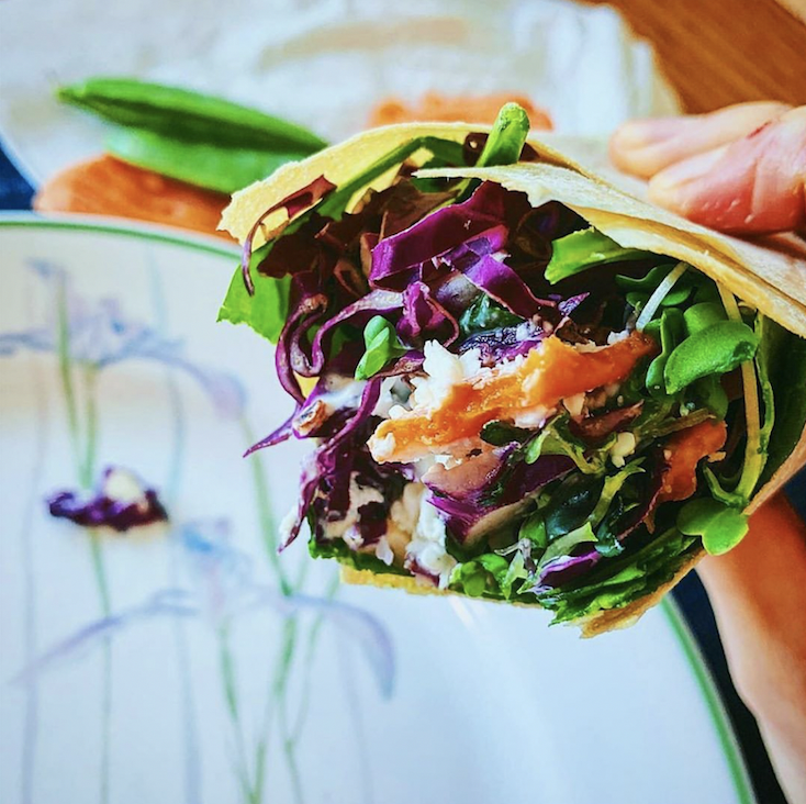 CocoByNUCO's tweet photo. This easy sandwich wrap by @saucylipsfoods takes your packed lunch from dreary to delicious!Deets:Our Moringa wraps filled with cottage cheese,spinach,cabbage, carrots &amp; some zesty cilantro sauce. Pro tip* Leave the sauce in a separate container to avoid the wrap becoming soggy https://t.co/suKpwJqFTi