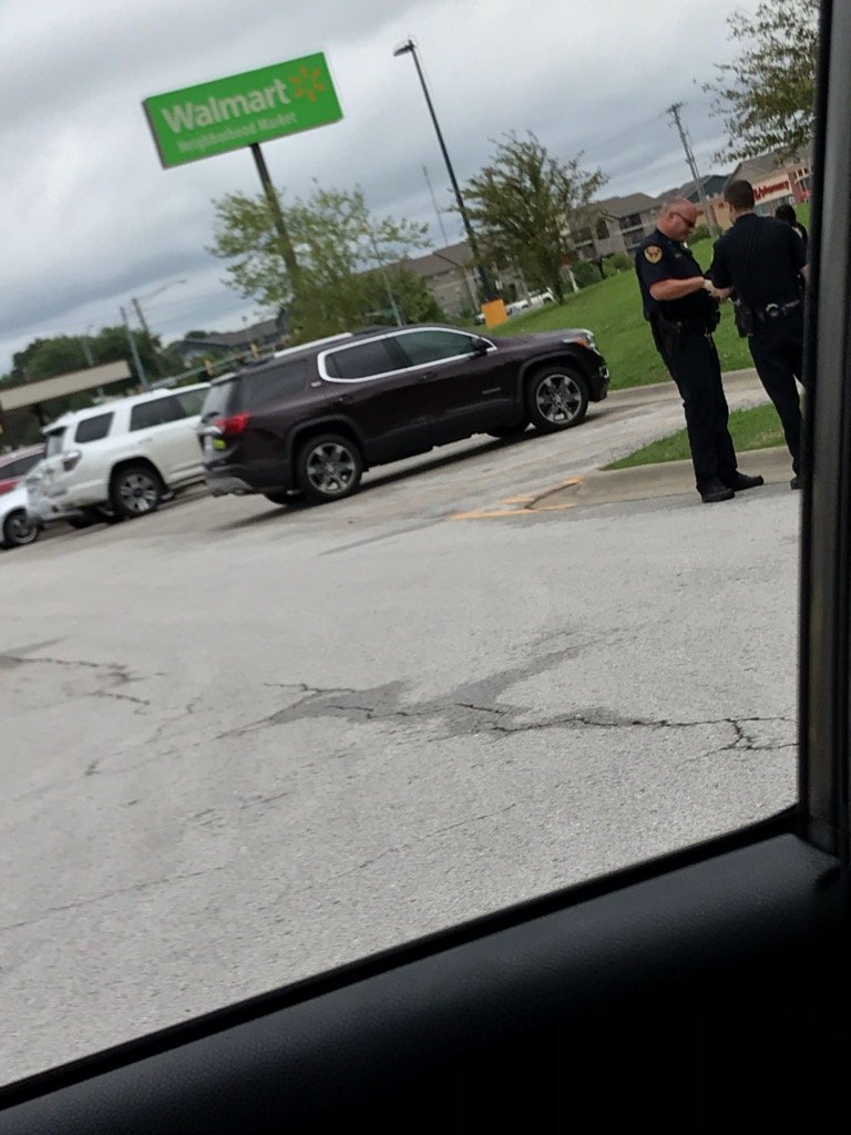 Jenifer Fouch tweet media