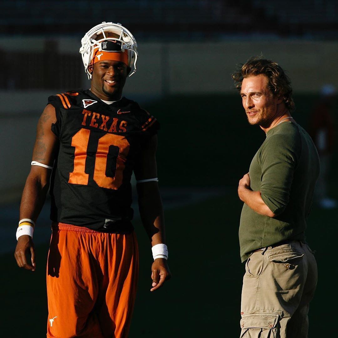 vince young texas jersey