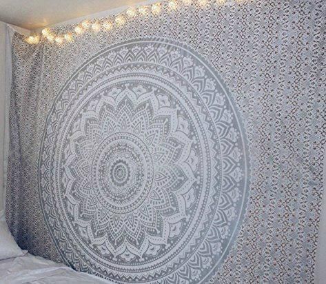 IsabelsCIoset's tweet photo. Our Argent Tapestry ❤️️ https://t.co/gzyCtLL9Up
