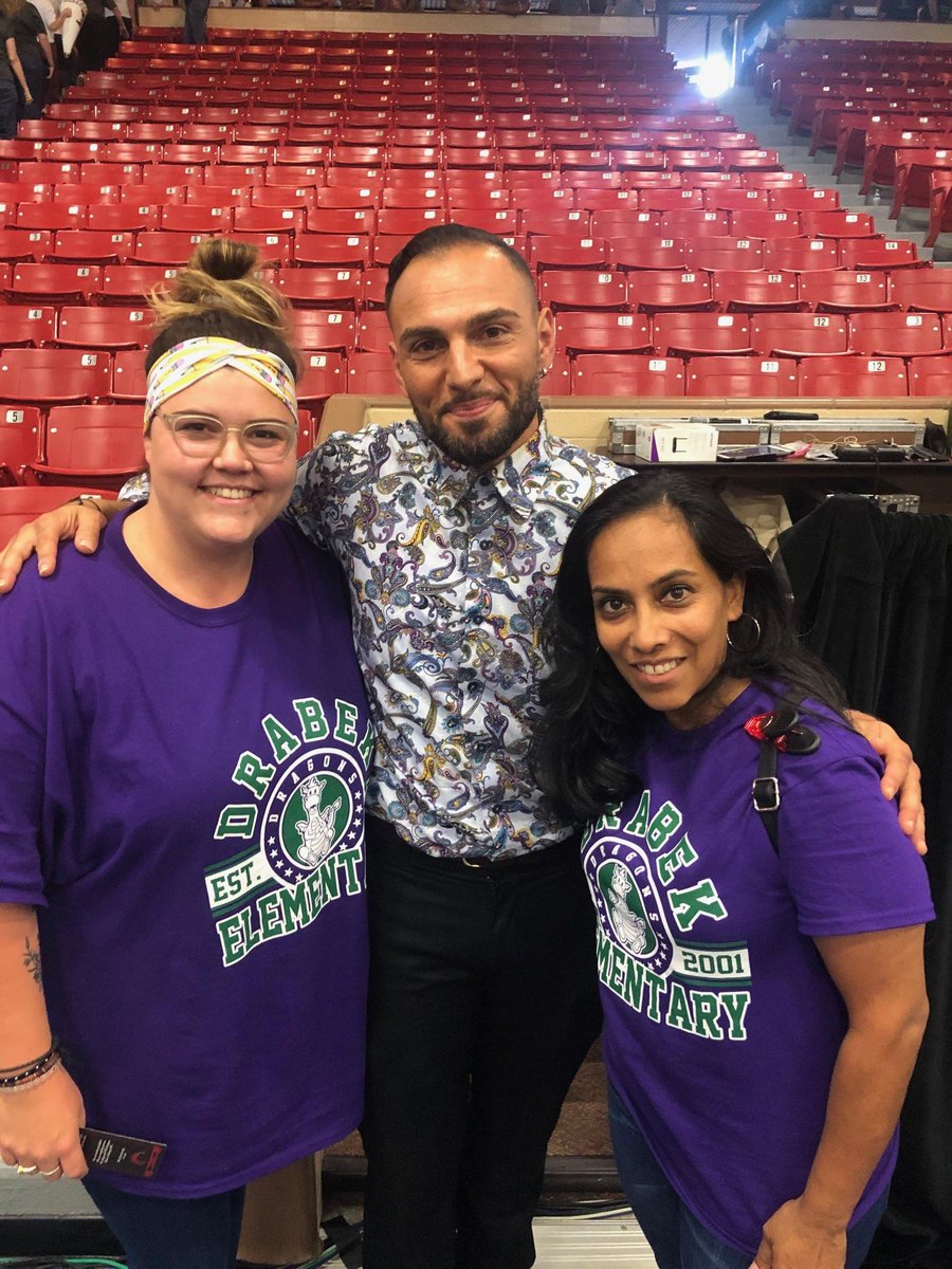 RDE_Dragons's tweet photo. 2019-2020 is off to a great start! Thanks @FBEF_FBISD @FortBendISD @poetaliofficial #fbisdconvocation19 https://t.co/TRor5OuvPc