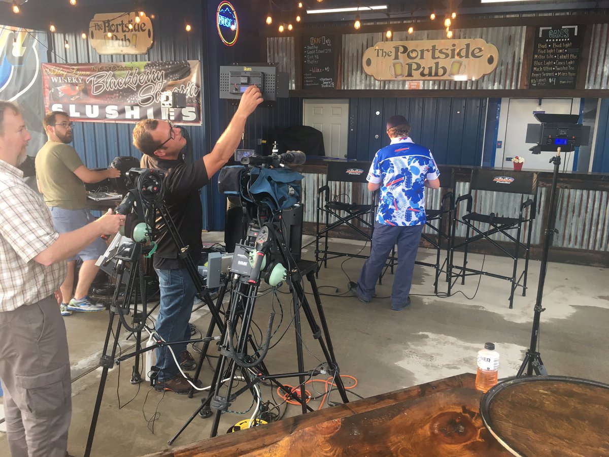 We will be LIVE with Off Track TV at 8:30pm.

LINK: youtube.com/channel/UC6b3M…