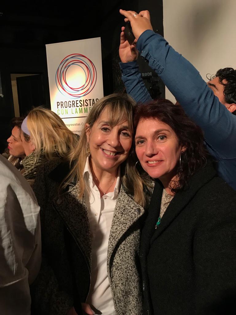 lauravelascook's tweet photo. En encuentro #ProgresistasConLammens nos encontramos con gente valiosa y querida como la compañera @LilianaParada con @MatiasLammens #SeVan https://t.co/Ux3ySXU1JT