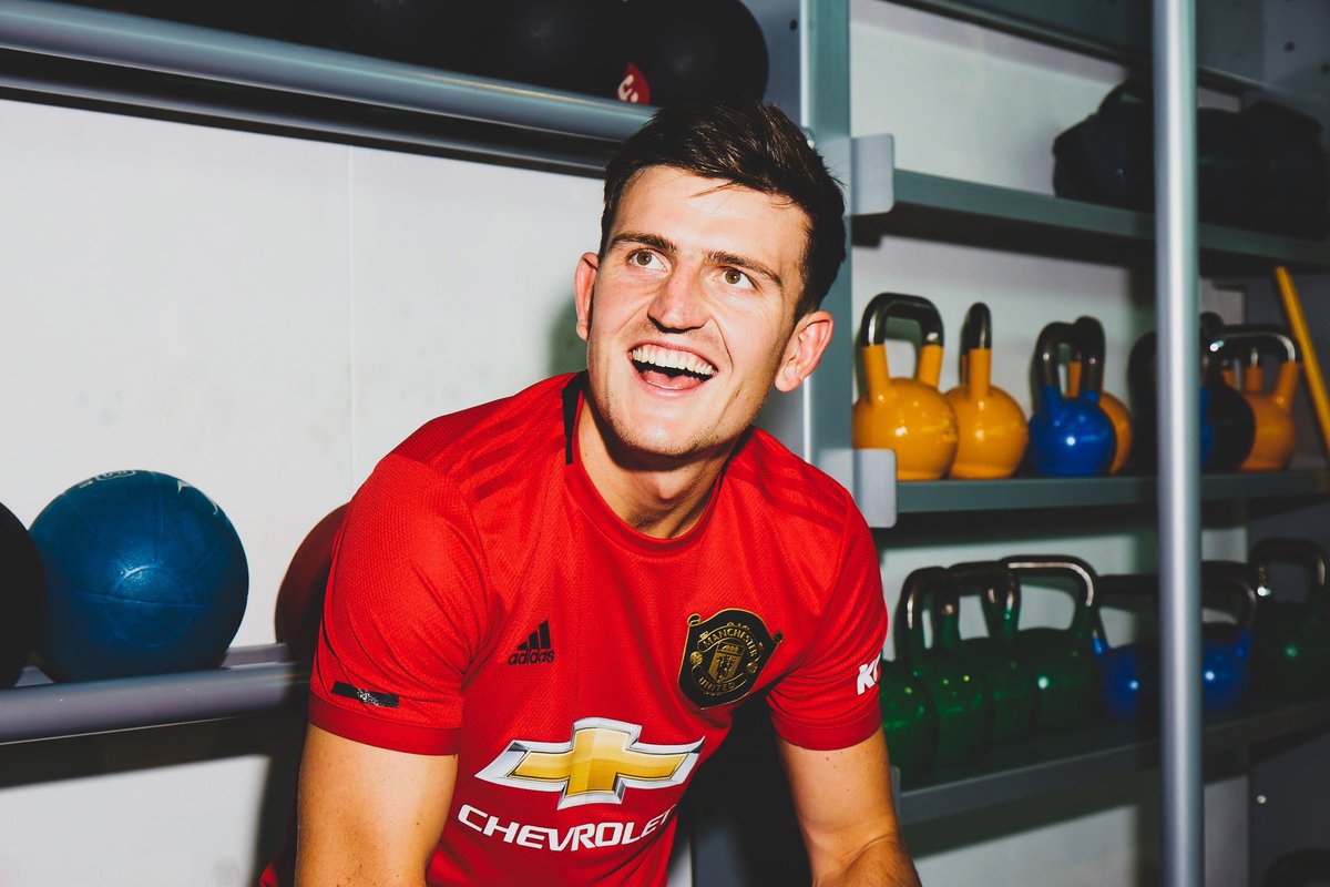 OnlyFutball's tweet photo. Top 5 most expensive Premier League signings of the summer:

🏴󠁧󠁢󠁥󠁮󠁧󠁿 Maguire ➡️ Man. United
💰 £80m

🇨🇮 Pépé ➡️ Arsenal
💰 £72m

🇪🇸 Rodri ➡️ Man. City
💰 £63m

🇵🇹 Cancelo ➡️ Man. City
💰 £58m

🇫🇷 Ndombélé ➡️ Spurs
💰 £54m

🤑 Splashing the cash. https://t.co/BBPfrtxFkO