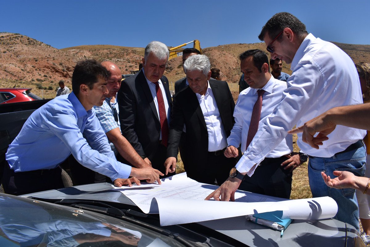 skbld's tweet photo. Belediye Başkanımız Memiş Çelik, OSB müteşebbis heyeti ile birlikte Organize Sanayi Bölgesinde incelemede bulundular. https://t.co/Y93SdS1b9g