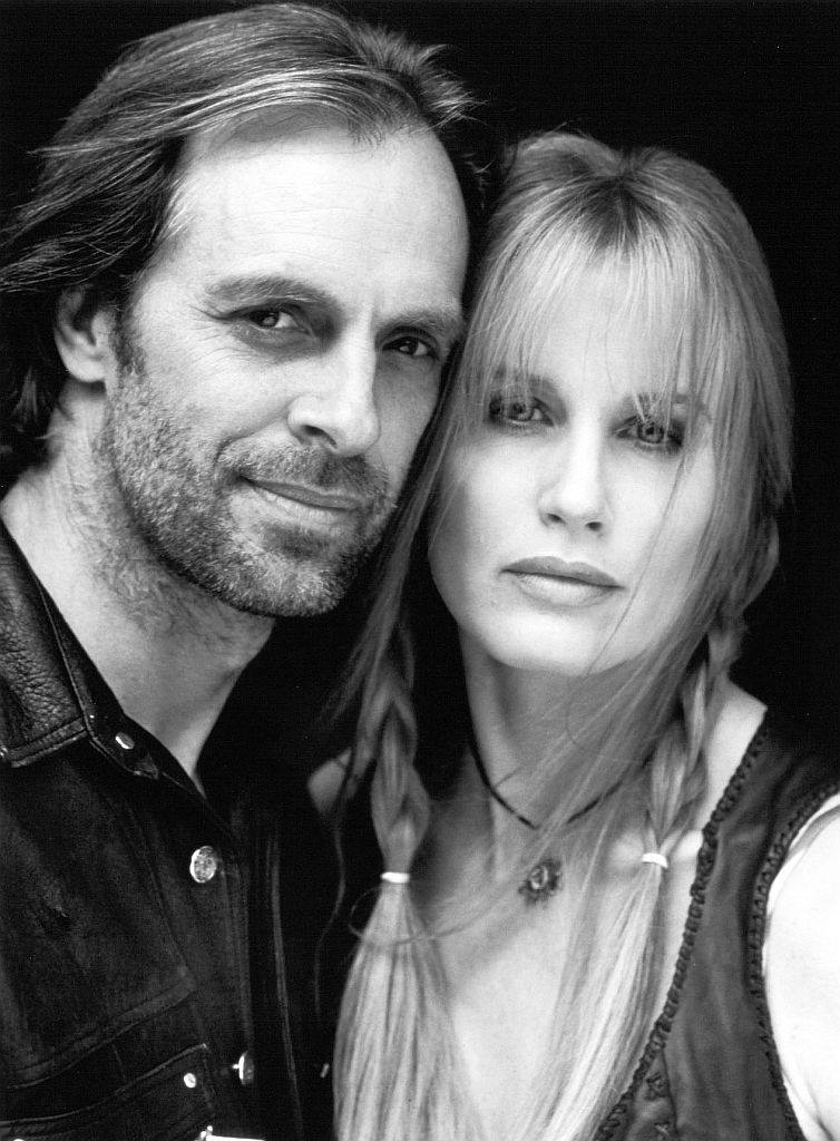 Happy Birthday to Keith Carradine who turns 70 today! Pictured here with Daryl Hannah in The Tie That Binds (1995). 