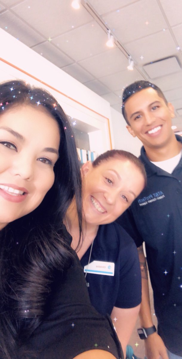 Getting best practices with the Pro 🤩 @ProTechRick Keeps the team knowledgeable and ready! 🙌🏼#KnowledgeToElevate #WeAreNTXDynasty <a href="/CR_ProTech/">ProTech Central Region</a> <a href="/main_karl/">Karl Main</a> <a href="/valphillips/">Valphillips</a> <a href="/LisaKLuff/">Lisa</a> <a href="/NTX_Market/">The NTX Market</a>