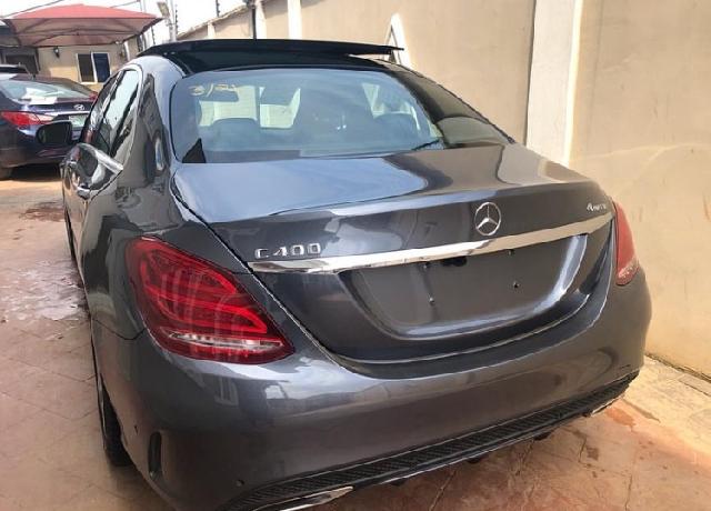 CarDealerBot's tweet photo. ** FOREIGN USED 2015 MERCEDES BENZ C400 **

Type: Mercedez-Benz C400 (2015)
Location: 📌 Lekki, Lagos
Price: ₦15,000,000 (Negotiable)
Transmission: Automatic
Condition: Tokunbo/Foreign Used
Mileage: 25,000 km
Dealer: @BuyLagos_
Link: https://t.co/dA9JYWfBVE . https://t.co/gScFmzQj74