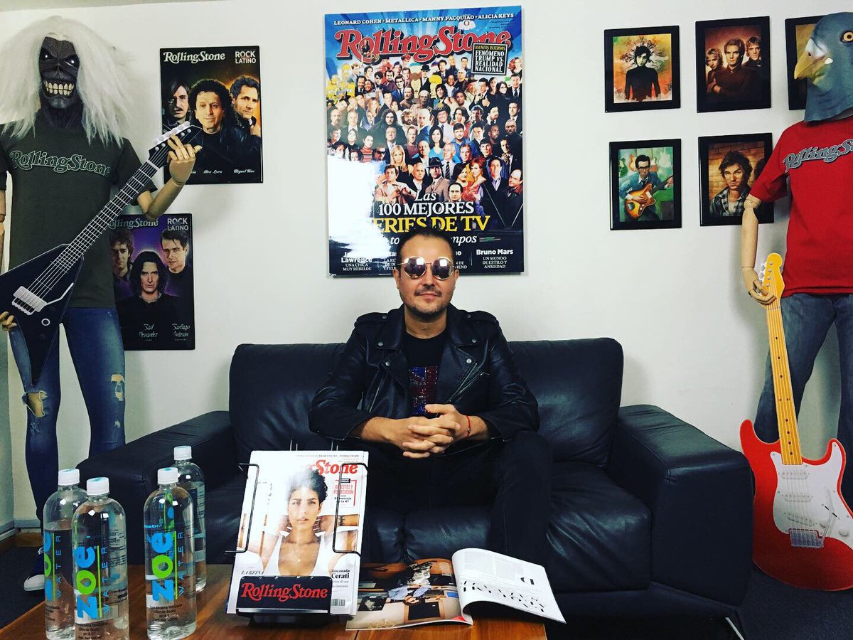 DEFANICO's tweet photo. Haciendo historia gracias @rollingstonemx por este Video Chat sobre el lanzamiento y presentación del nuevo disco “DATABANG” el programa se va a transmitir este martes 13 de agosto a las 20 hrs zorokuzo! #defanico #rollingstone #videochat #databang #newalbum #rocknroll https://t.co/Omfu41xUz4