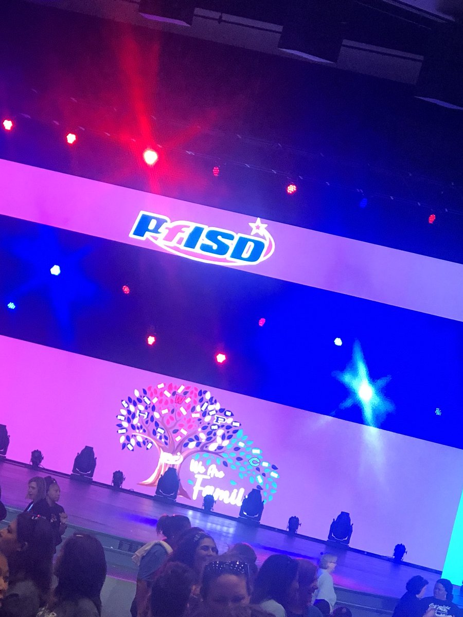 MsMcCordArt's tweet photo. PfISD convocation! @pfisd #passionatelyserving #weisshighschool #forgeourlegacy https://t.co/djnAGwkY73