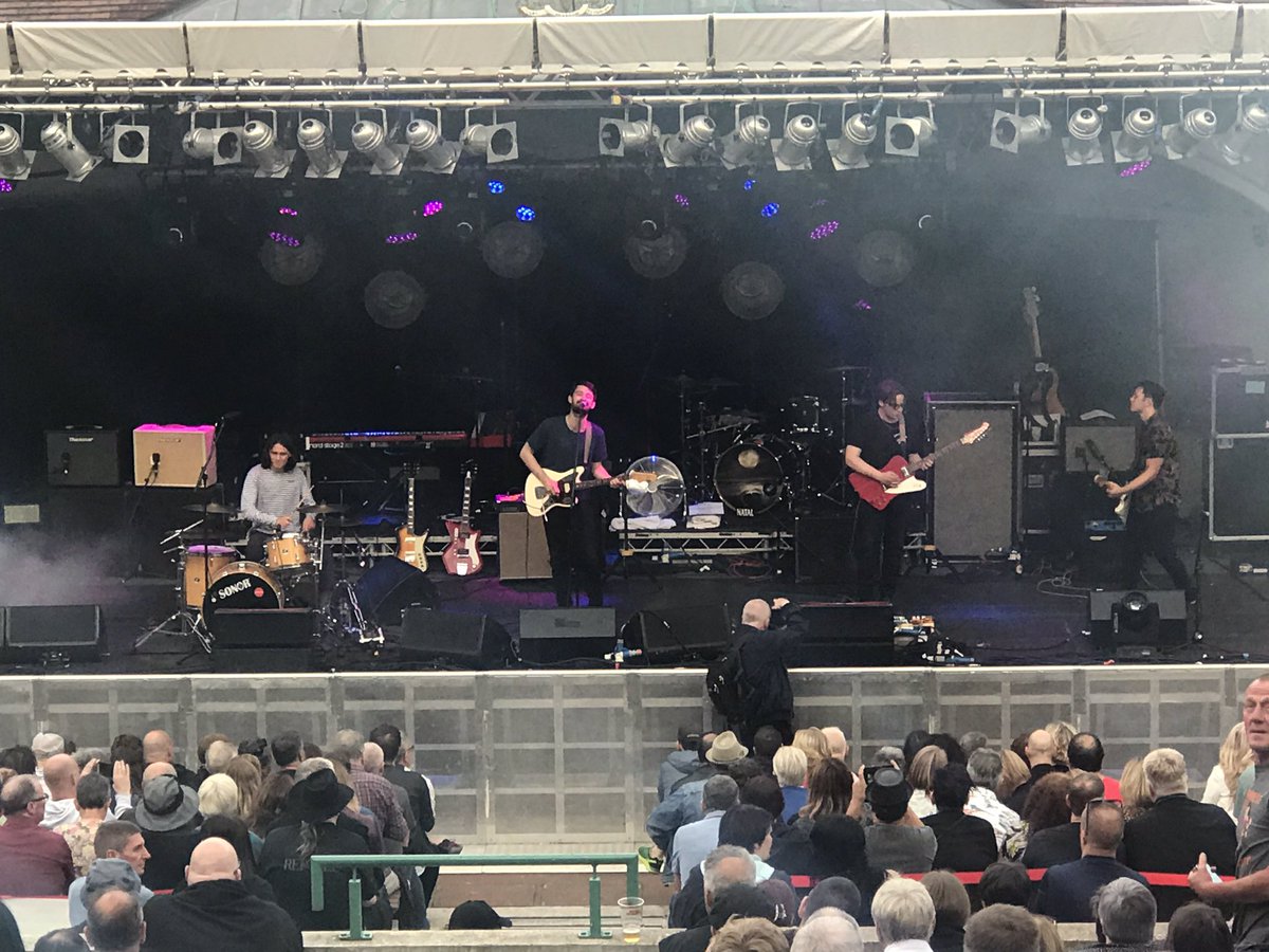 .<a href="/TheProbes/">PROBES</a> taking the roof off <a href="/KelvingrovePark/">Kelvingrove Park</a> <a href="/Bunnymen/">Echo & the Bunnymen</a> show 🚀
