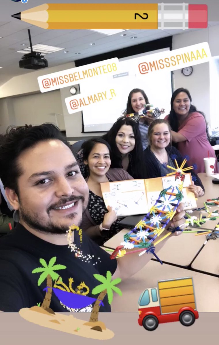 ArellanoTeach's tweet photo. Makerspace in action ready for instruction! @MissPina13 @anamarie_08 @SchulzePanthers @almary_r #GTtraining @IrvingISD https://t.co/PbRScLfStl