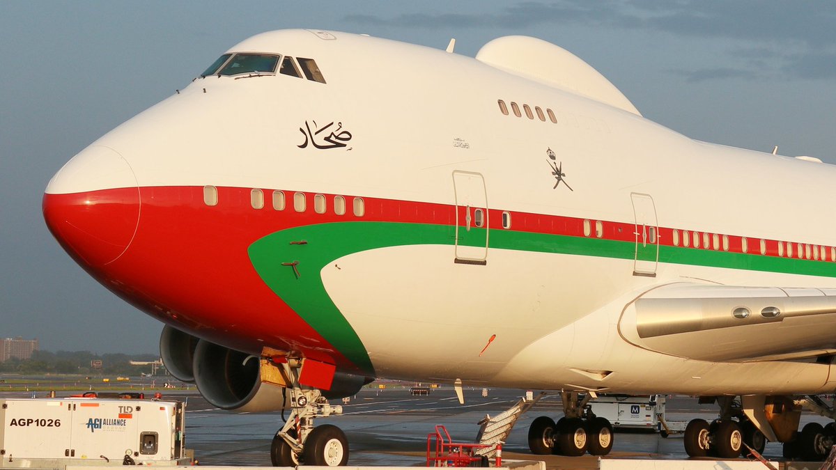 misaelpics747's tweet photo. Oman Government 747sp a very rare aircraft in this days only 45 ever made and only 8 still flying. Photo taken at Newark airport
#kewr #747sp #mini747 https://t.co/l6Bz9W3VHR